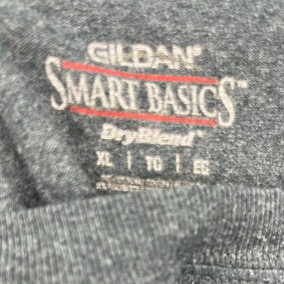 Gildan Smart Basics “Mama” Retro Rainbow Graphic Tee – Size XL - Picture 3 of 6